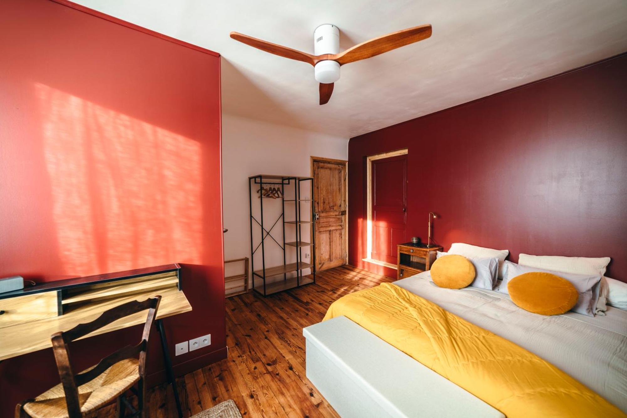Appartement Cosy Au Coeur Du Village - Le Segala Montbazens Экстерьер фото